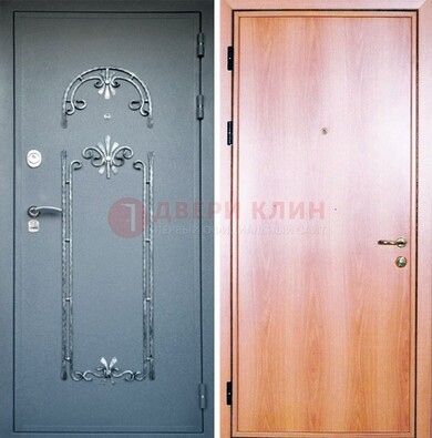 Железная дверь с ковкой ламинат внутри ДК-11 в квартиру в Кирове