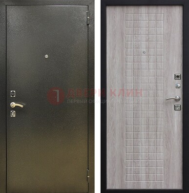Железная темная дверь с порошковым покрытием и филенчатой МДФ ДП-297 в Кирове
