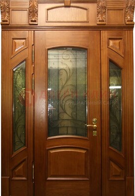 Парадная дверь со стеклянными вставками и ковкой ДПР-36 для дома в Кирове