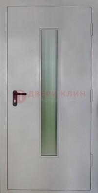 Белая металлическая противопожарная дверь со стеклянной вставкой ДТ-2 в Кирове