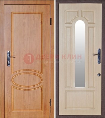 Светлая железная дверь с зеркалом ДЗ-24 в Кирове